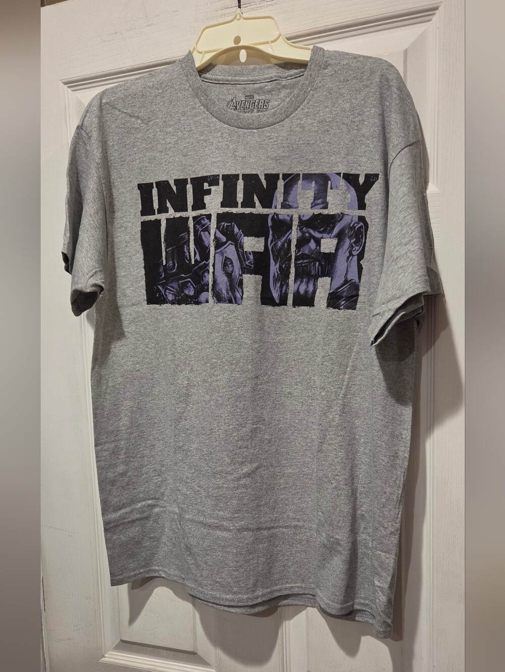 AVENGERS INFINITY WAR TSHIRT
